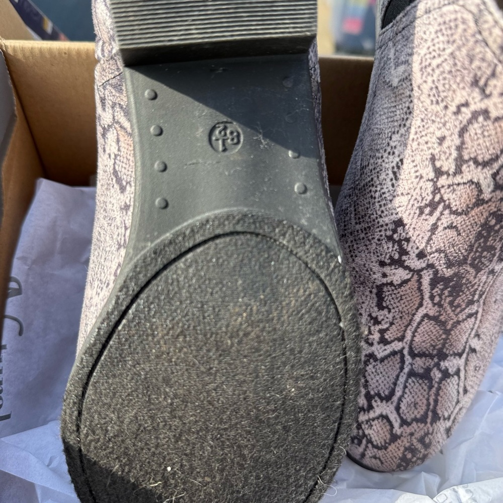 Harper Gray Python Loafers - Picture 4 of 4